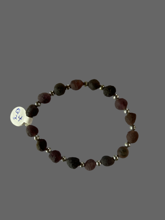 Gobi Desert Agate Bracelet (Dark lavendar & dark green w/ silver colored spacers small) (Q24)